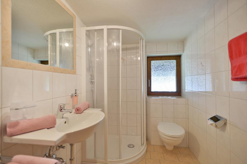 Gästehaus Sillaber-Gertraud Nuck Söll Zimmer foto